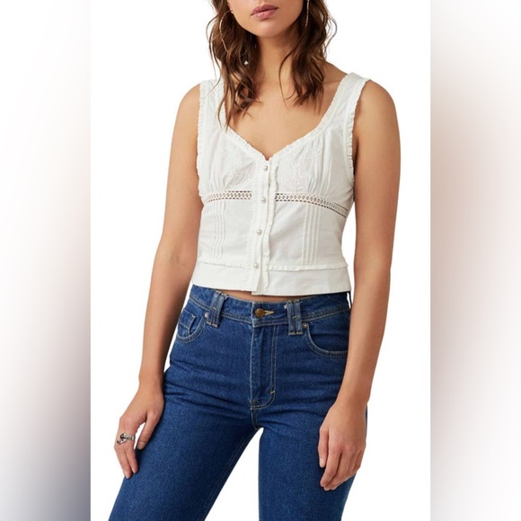 Free People Tops - Free people white top with pearl buttons